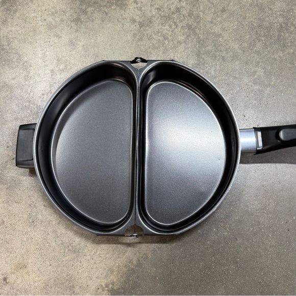 Nonstick Double Sided Folding Frying Pan Egg Poacher Skillet 3 Cup Cookers - Picture 4 of 10